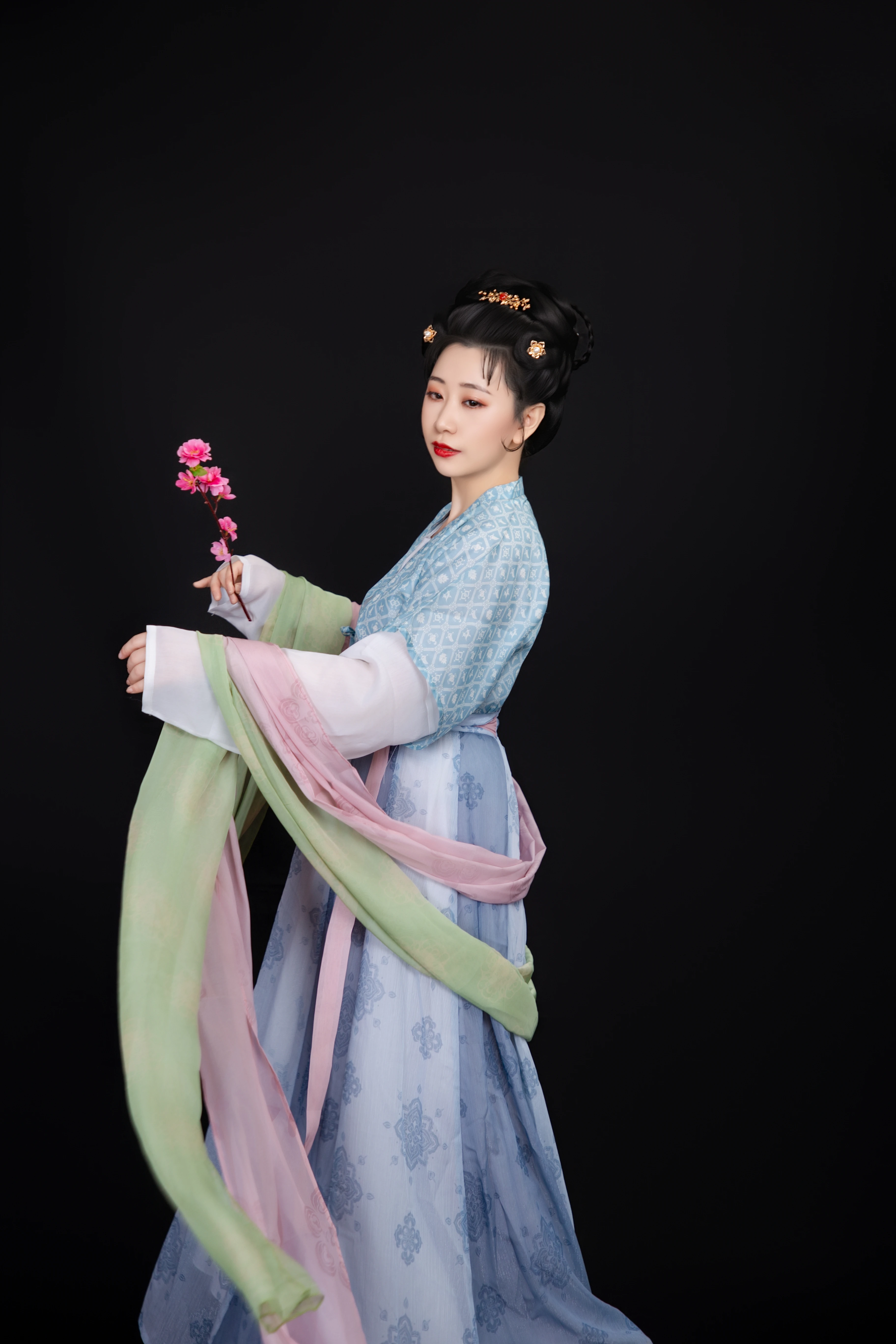 ���� ����