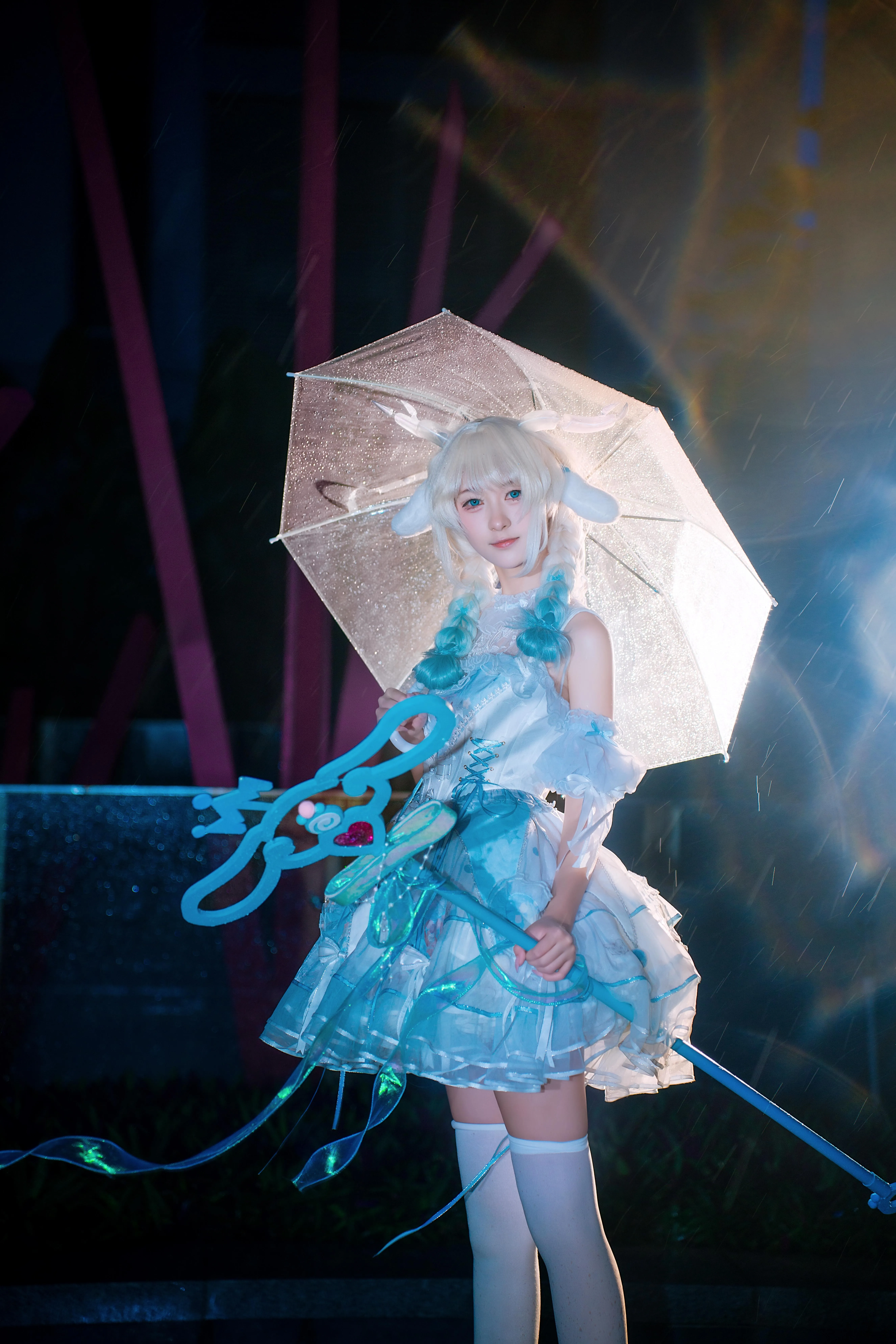 ����ө�����չ���գ�COS����