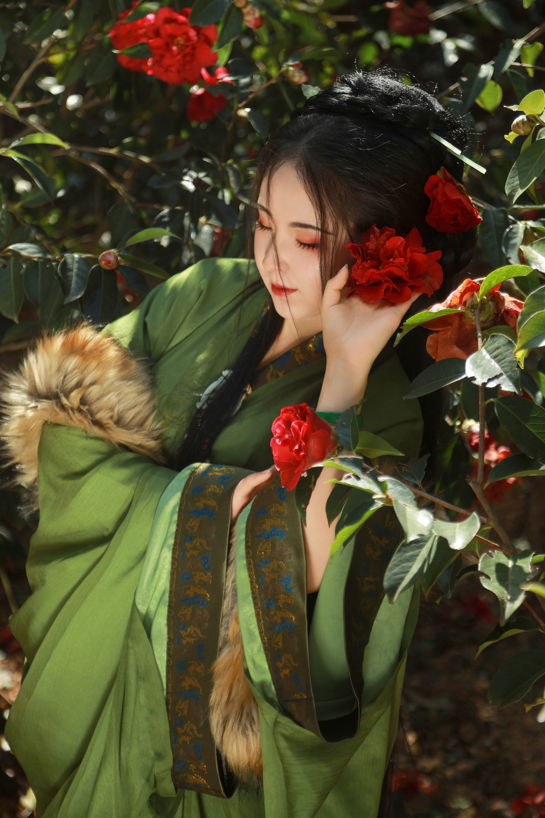 �軨һ�����Һ죬�ٶ�ͮ��Х����
