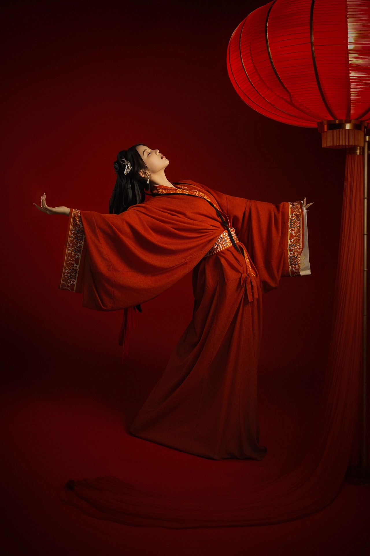 你以为是古风大片，其实幕后全是“魔法”