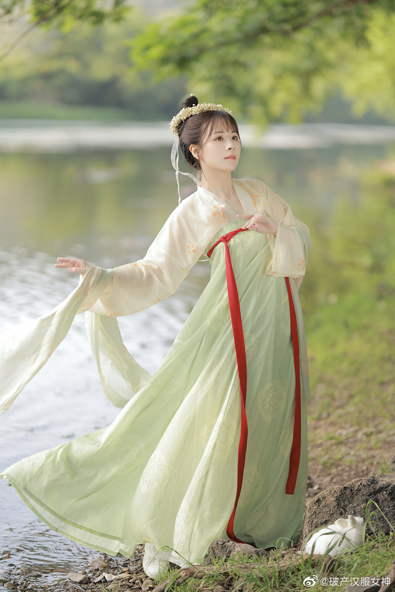 006FHwT2gy1gqiscxneo9j30m80xbe81.jpg