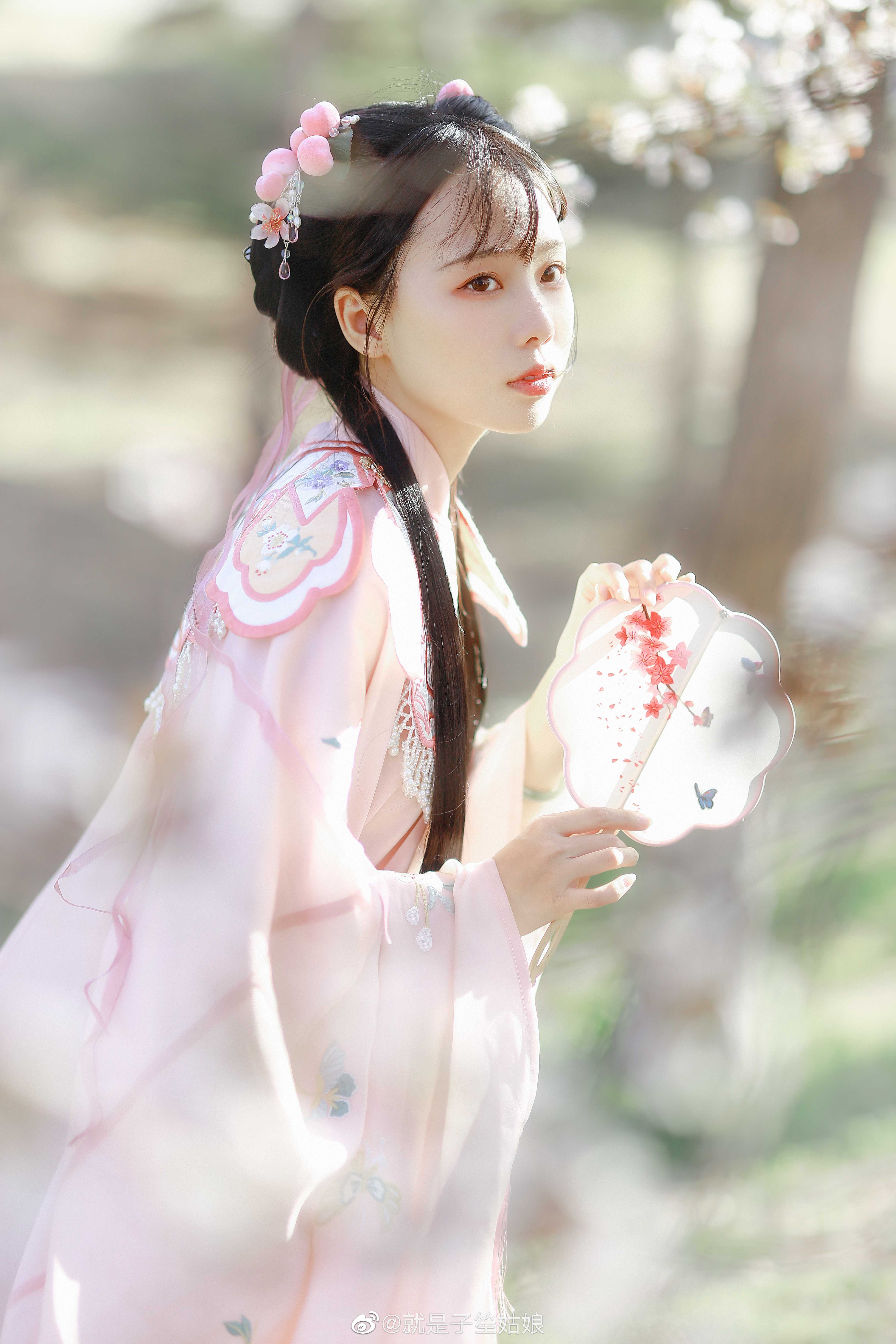 62407cb0ly1gdnq5k16ctj237k4tckjs.jpg