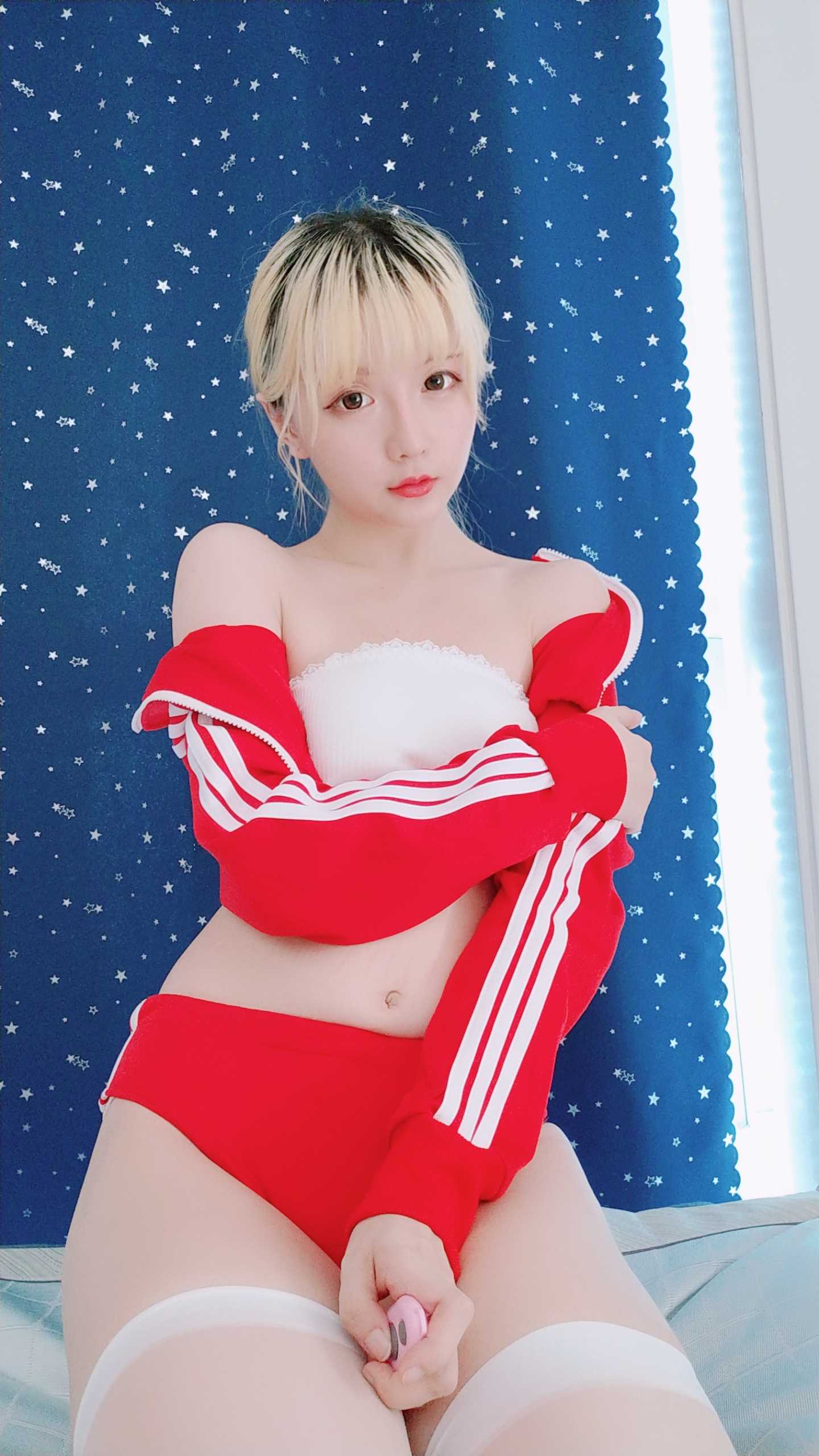 第二频道 星之迟迟 红色体操服 54.jpg