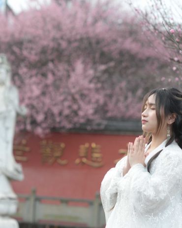 丛中笑