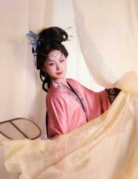 小师傅请开门，我们想借宝寺避避雨 阿初鹅鹅