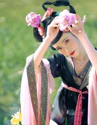 倾杯序——芍药 桃迟