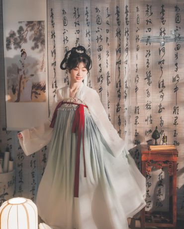 丑奴儿