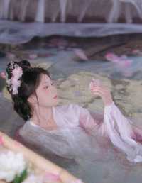 镜花水月 许尽欢