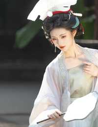 蕉叶古庭 不听山