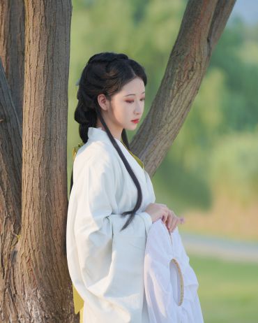 木绣葱葱