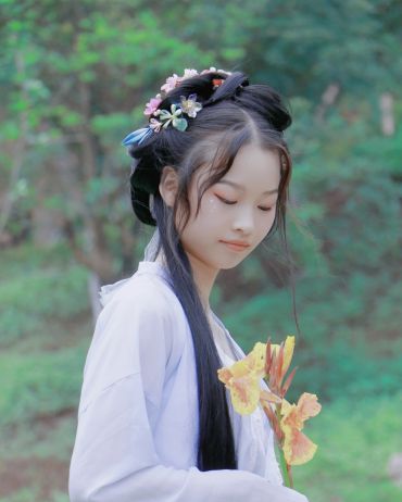 汉服女孩