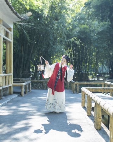 游园不惊