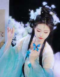 天仙子 云朵有点甜