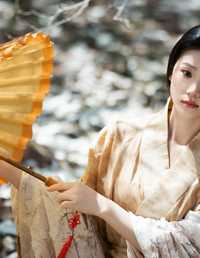 玉兰花开 相望回首喵喵喵