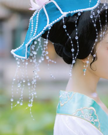 仲夏正半，你留书落款