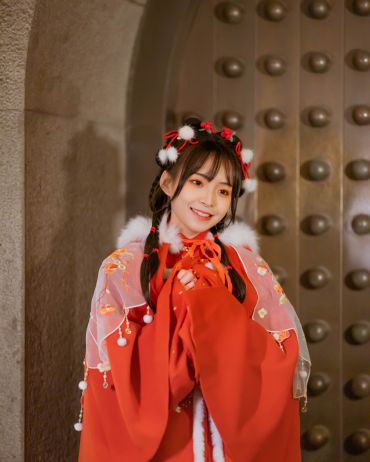 春节夜景汉服写真