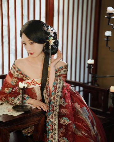 一顾倾人城