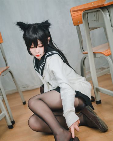 C03.007 校服爱宕