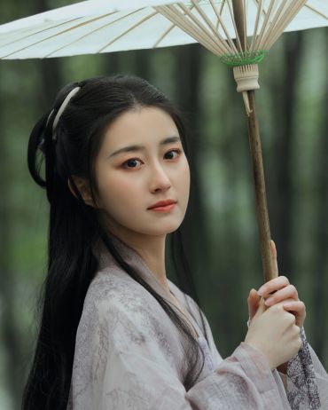我的月亮永悬不落
