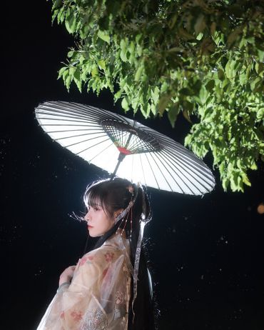 璨若星河神明少女
