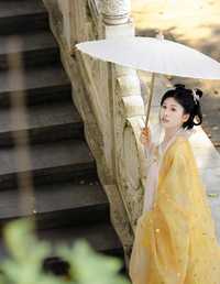 春日里的唐韵欢歌 小y今天也很开心