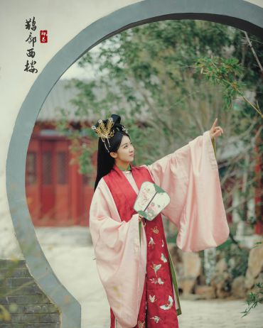 鹊廊西楼