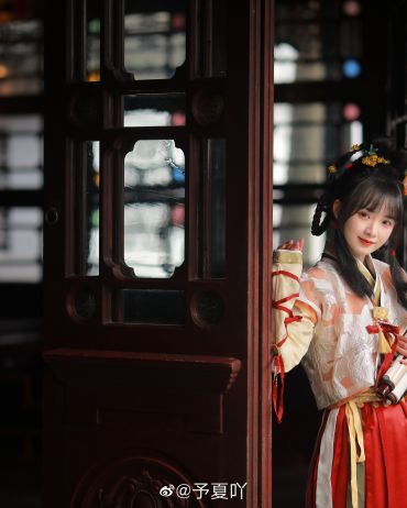 这是谁家的小小姐！莉莉崽w