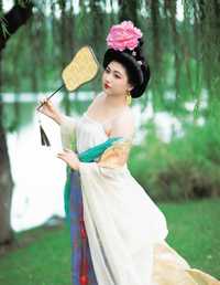 仿古画汉服拍摄