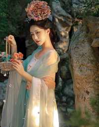 宋｜仕女图  “误入眉眼，可叹惊鸿”