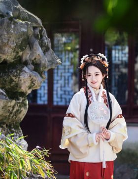 冷青色