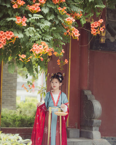 花园花儿香