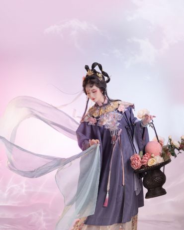 单慕瑶池宴，归来乐未穷