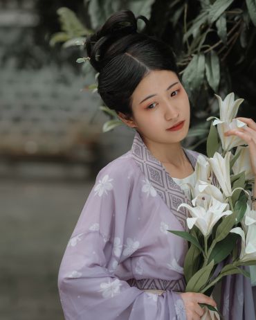 你一句春不晚，我就到了真江南