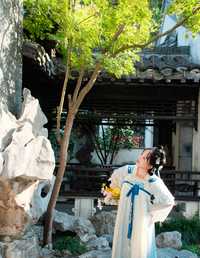 快来跟我一起出去玩吧