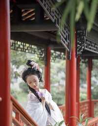 拍一个汉服古装人像