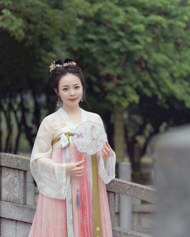 乐嫣