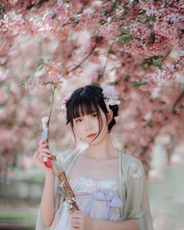 幸得三月樱花舞 从此阡陌多暖春