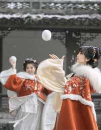 岁岁与君嬉 是只琳