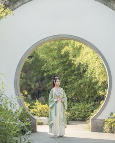 夏游雅苑