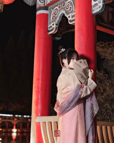 夜景汉服摄影