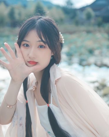 汉服小姐姐