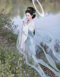 悠悠古韵起，时光如花靥