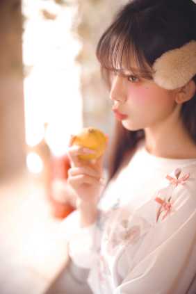咖啡店人像