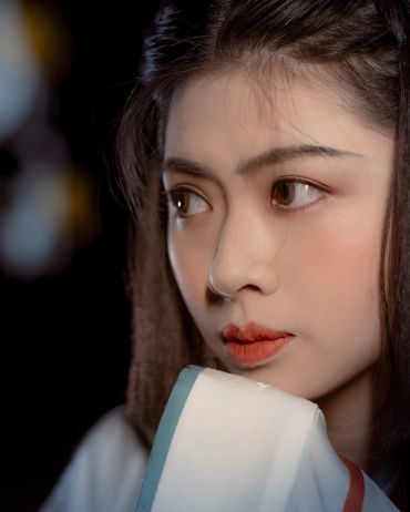 神灵少女
