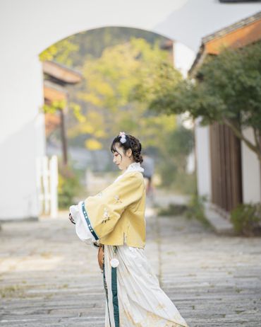 波枫流·秋海棠露