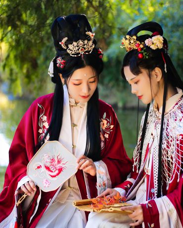 春花秋叶，盛世繁华。