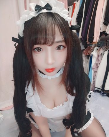 古川 NO.043 黑丝女仆