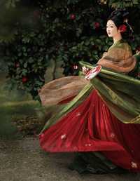 山茶荼蘼 比奇堡最漂亮的女人