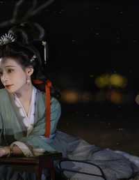 待月西厢下，疑是故人来 弥璎呀