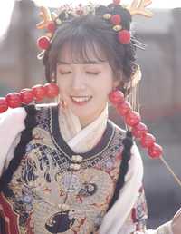 灵龙闹春 一只阿梦崽